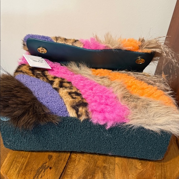 Kurt Geiger Faux Fur Large Kensington Shoulder Bag - Picture 8 of 8